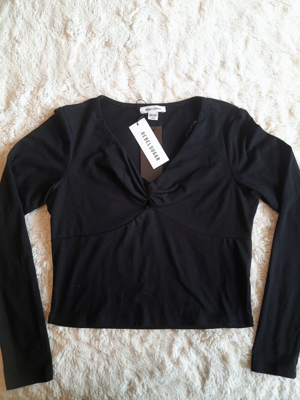 Black V-neck Long Sleeve Shirt